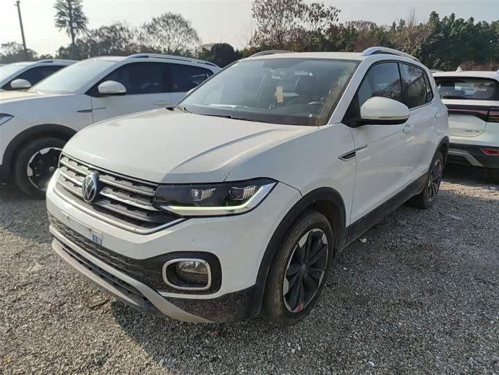 Фото 2 - Volkswagen Tacqua