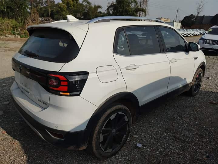 Фото 6 - Volkswagen Tacqua