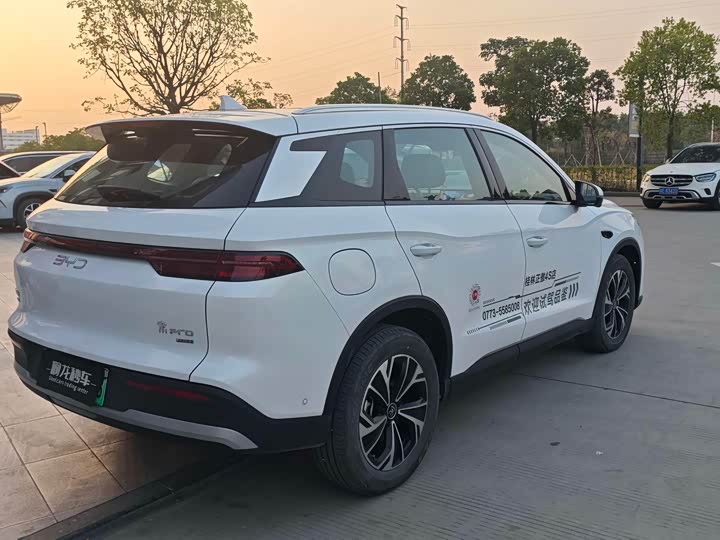 Фото 8 - BYD Song Pro Hybrid