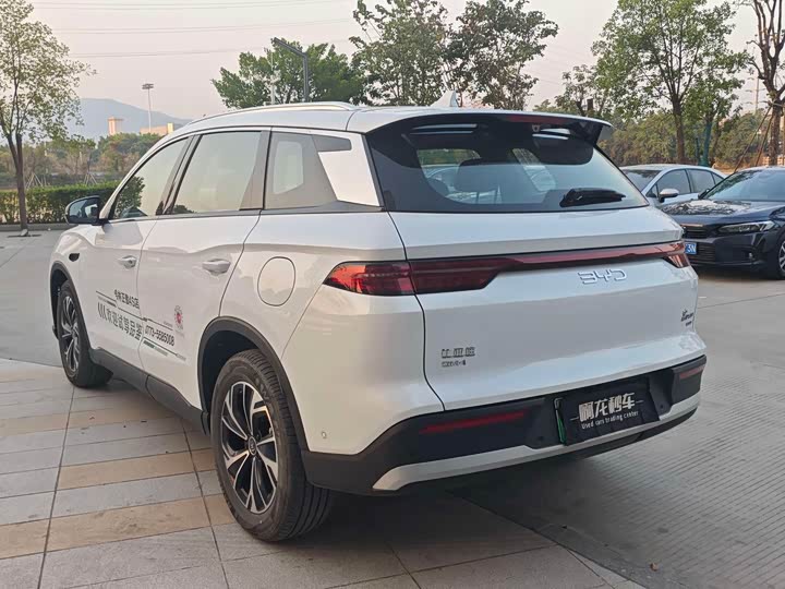 Фото 9 - BYD Song Pro Hybrid