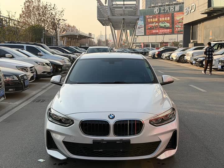 Фото 2 - BMW 1 Series