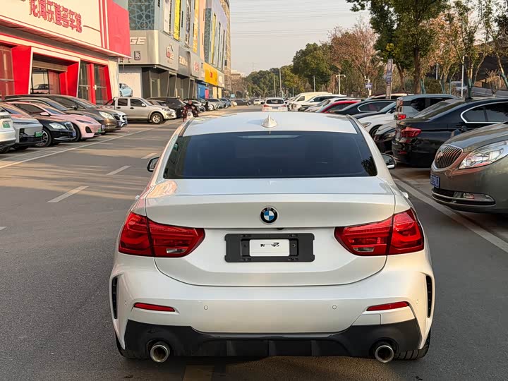 Фото 6 - BMW 1 Series