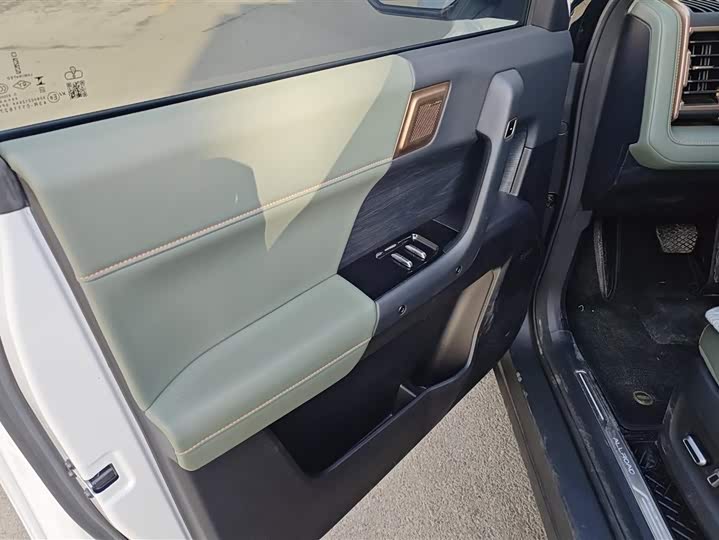 Фото 7 - Chery iCar 03