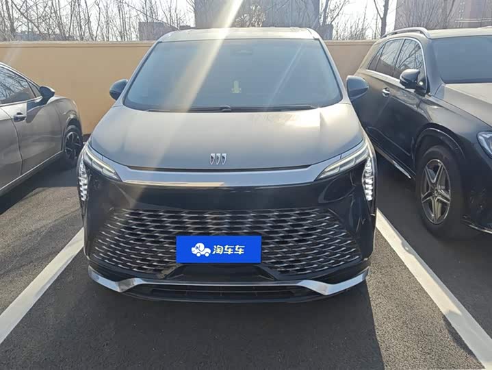 Фото 2 - Buick GL8 Century