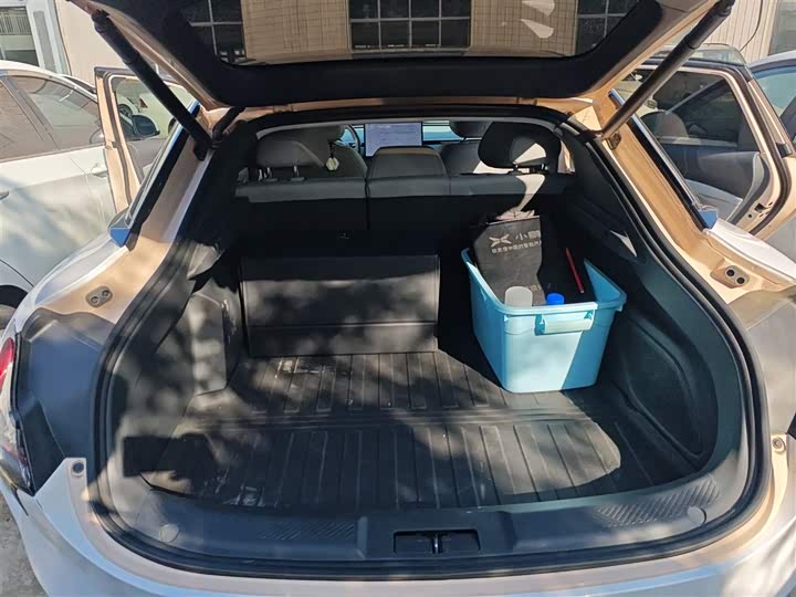 Фото 8 - XPeng Mona M03