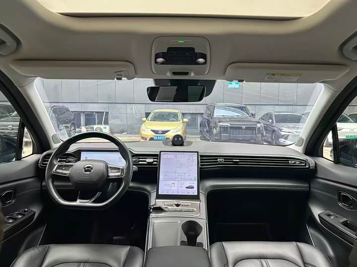 Фото 6 - Nio ES6