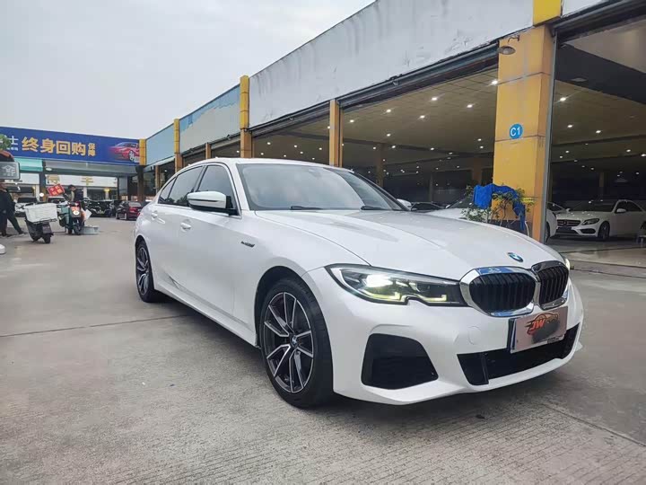 Фото 4 - BMW 3 Series