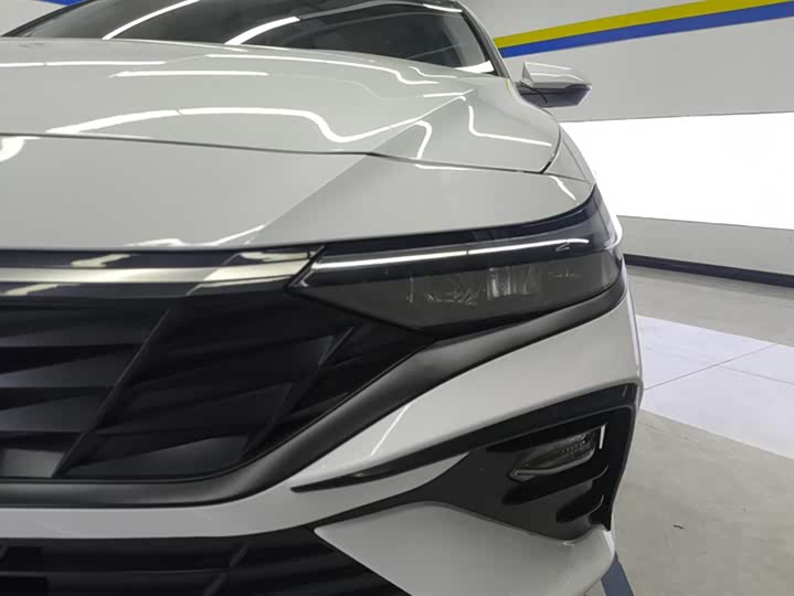 Фото 5 - Hyundai Elantra N line