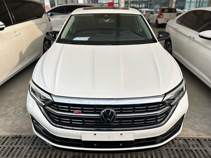 Фото 2 - Volkswagen Sagitar L