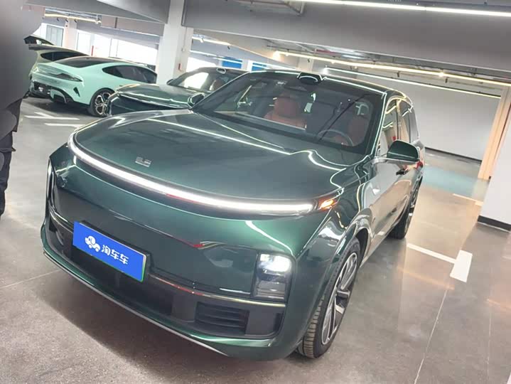 Фото 1 - LiXiang L9