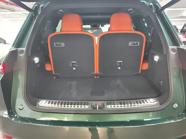 Фото 4 - LiXiang L9