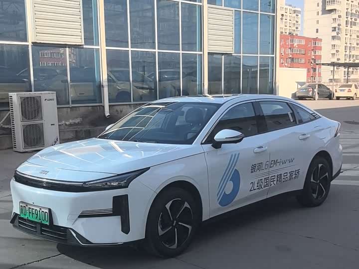 Фото 1 - Geely Galaxy L6