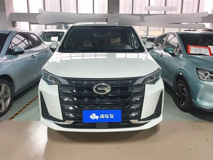 Фото 2 - GAC Trumpchi M6