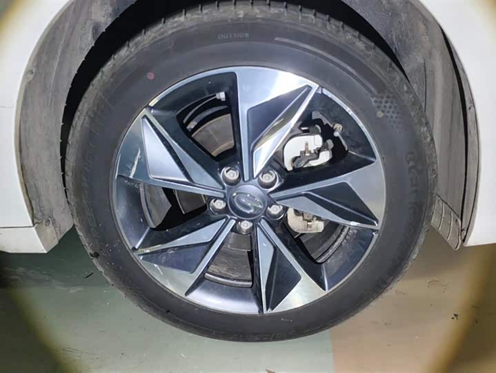 Фото 6 - GAC Trumpchi M6