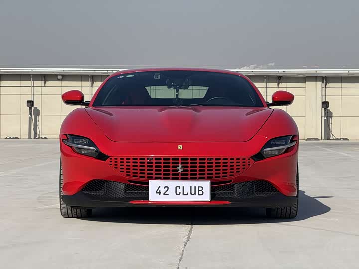 Фото 1 - Ferrari Roma