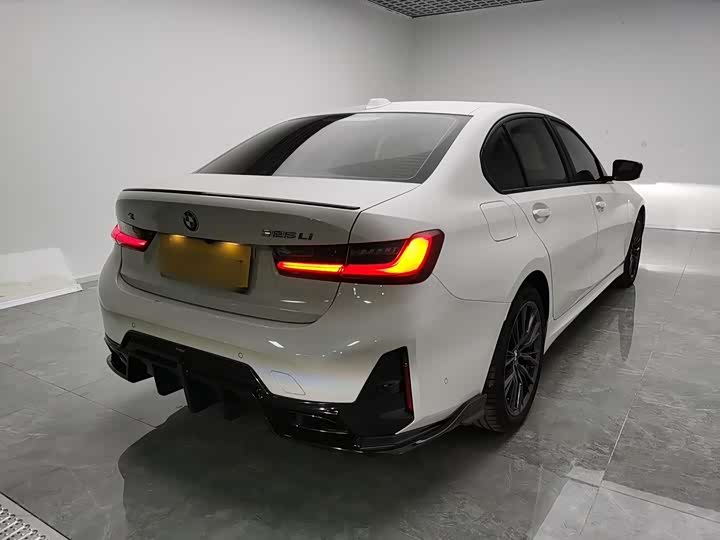 Фото 4 - BMW 3 Series