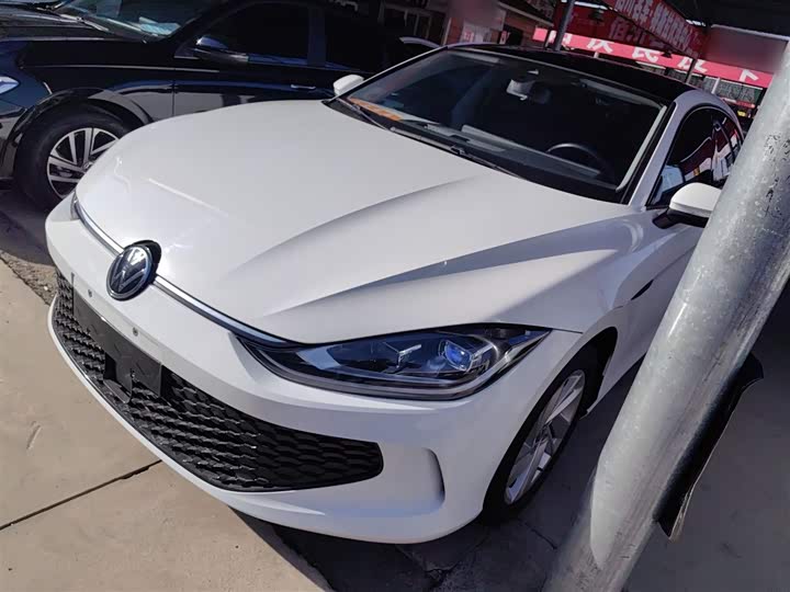 Фото 2 - Volkswagen Lamando L