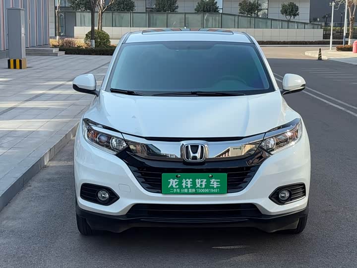Фото 2 - Honda Vezel