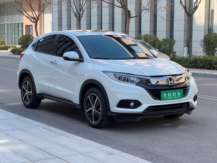 Фото 3 - Honda Vezel