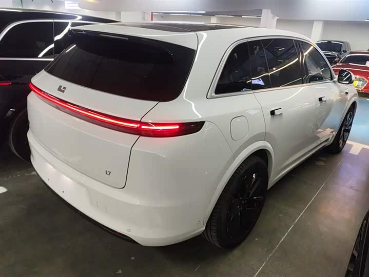 Фото 3 - LiXiang L7