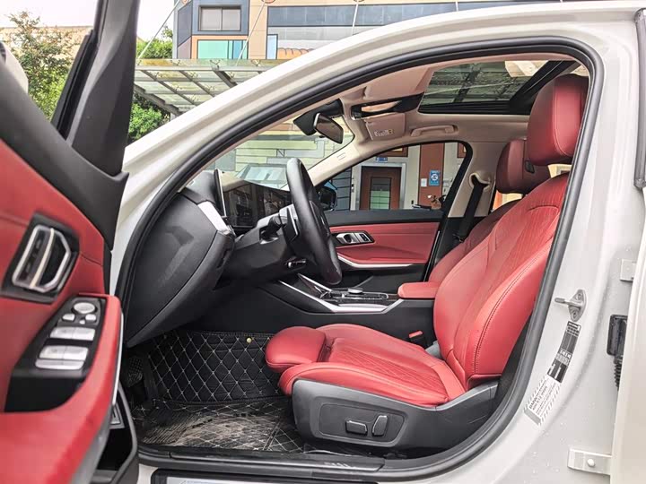 Фото 6 - BMW 3 Series