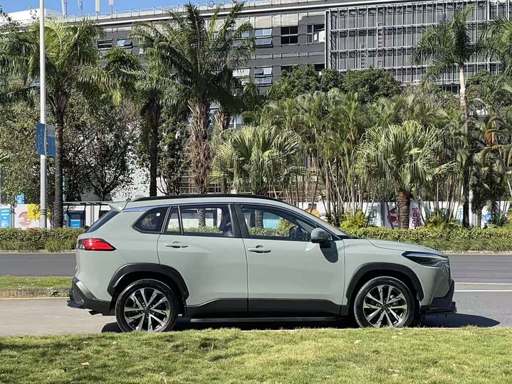 Фото 5 - Toyota Corolla Cross