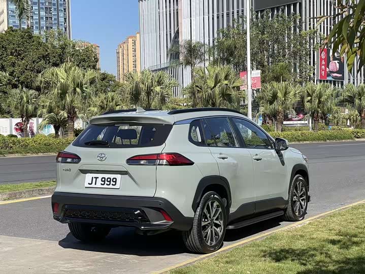 Фото 6 - Toyota Corolla Cross