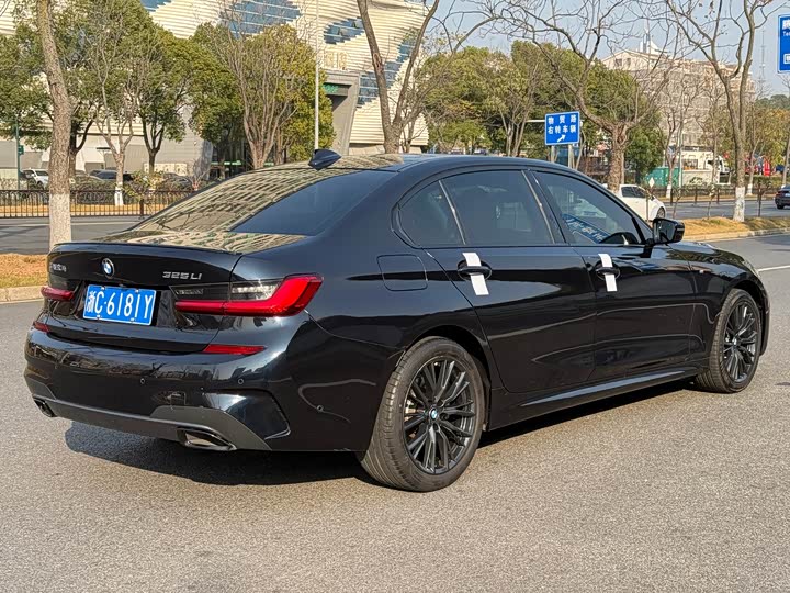 Фото 9 - BMW 3 Series