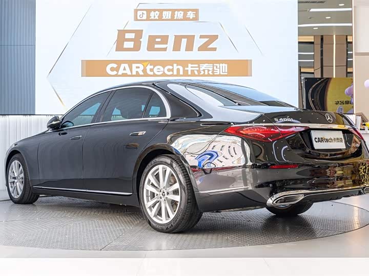 Фото 4 - Mercedes-Benz S-Class