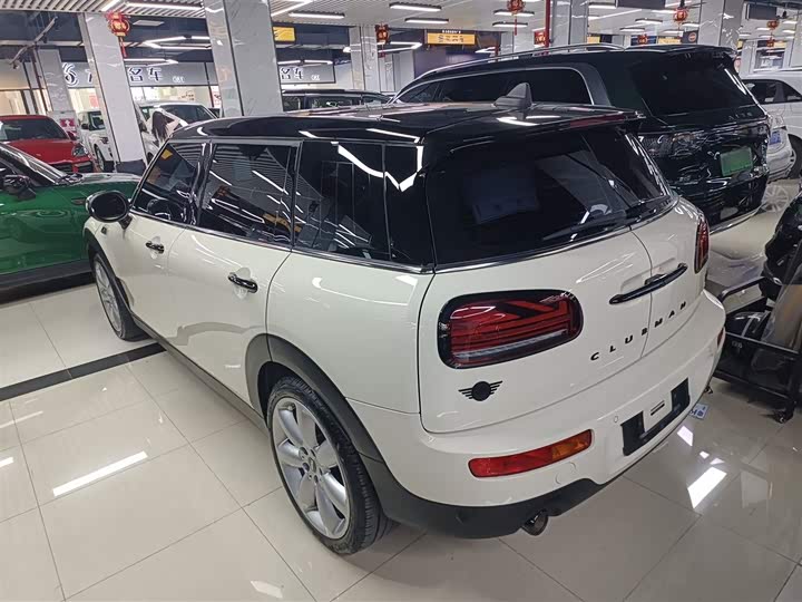 Фото 5 - Mini Clubman