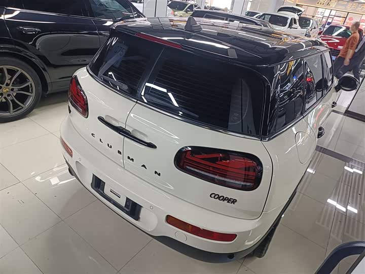 Фото 7 - Mini Clubman