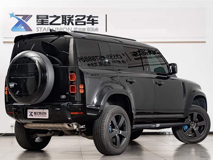 Фото 7 - Land Rover Defender