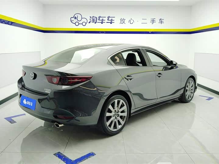 Фото 3 - Mazda 3 (Axela)