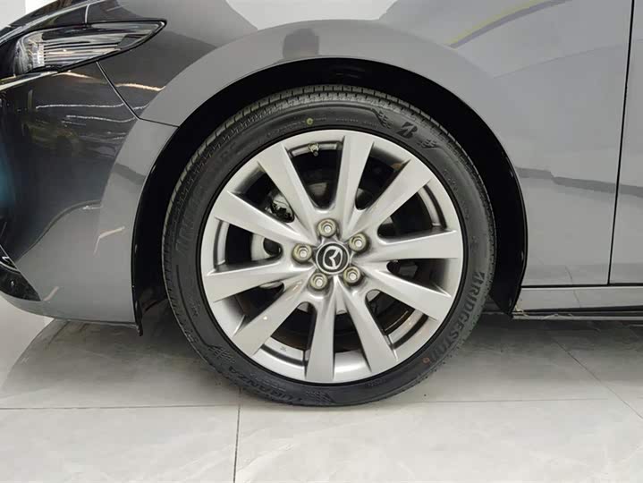 Фото 6 - Mazda 3 (Axela)