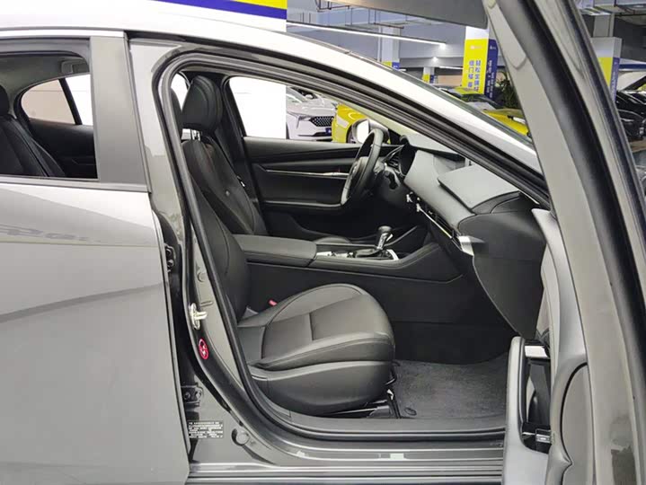 Фото 8 - Mazda 3 (Axela)