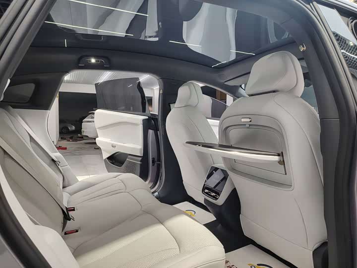 Фото 8 - XPeng F57