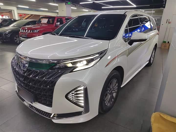 Фото 1 - Toyota Sienna