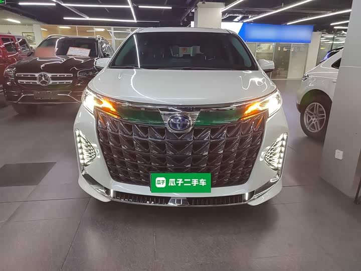 Фото 3 - Toyota Sienna