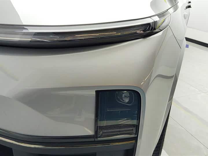 Фото 5 - LiXiang L9