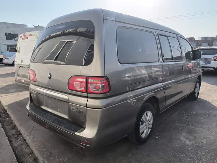 Фото 7 - Dongfeng Forthing Lingzhi M5