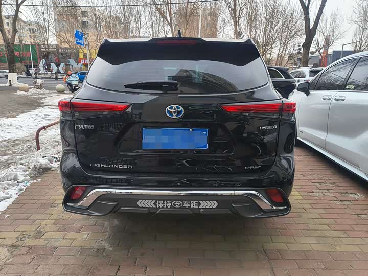 Фото 6 - Toyota Highlander