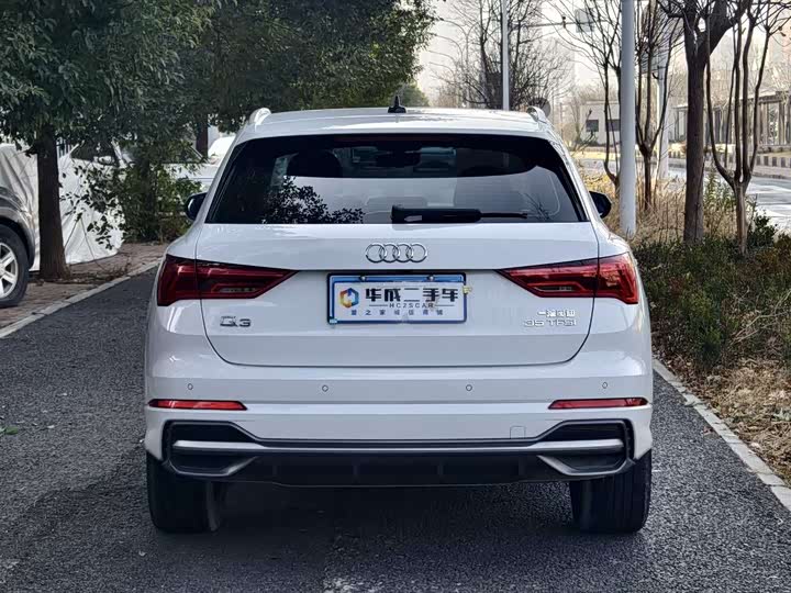 Фото 4 - Audi Q3