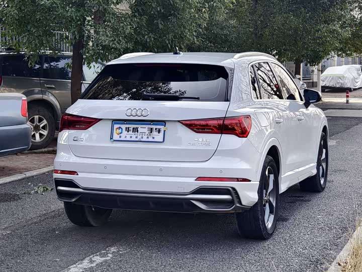 Фото 5 - Audi Q3