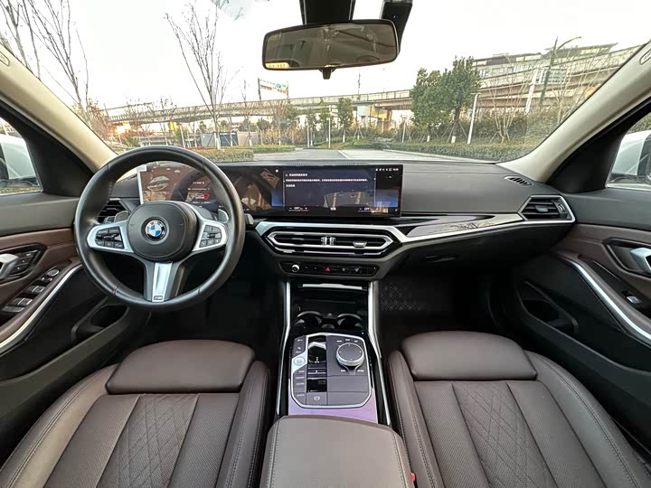 Фото 8 - BMW 3 Series