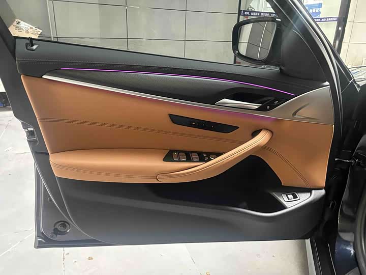 Фото 4 - BMW 5 Series