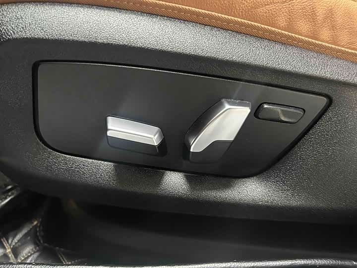 Фото 7 - BMW 5 Series