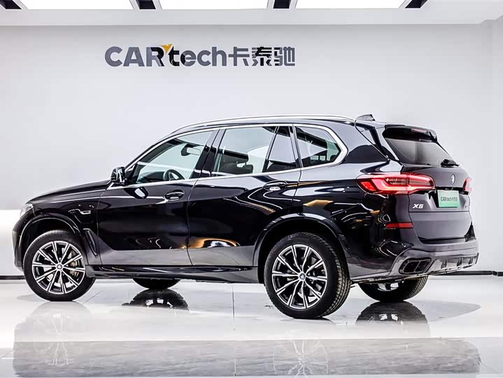 Фото 4 - BMW X5 Hybrid