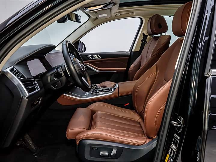 Фото 9 - BMW X5 Hybrid