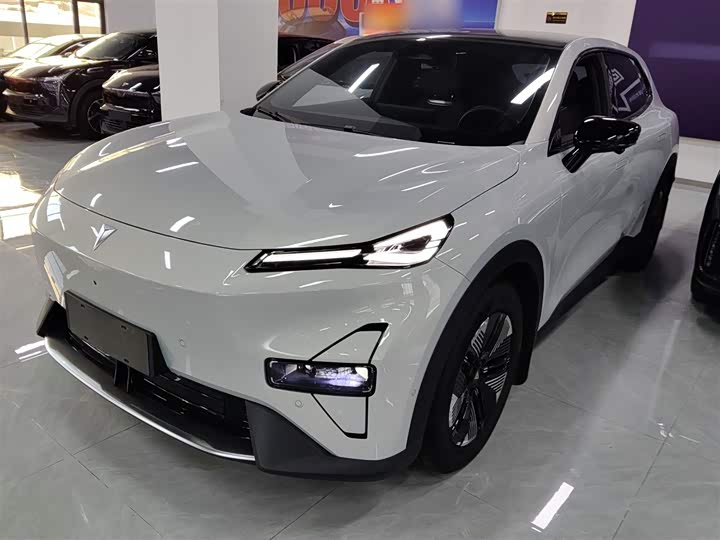 Фото 1 - Changan Deepal S05