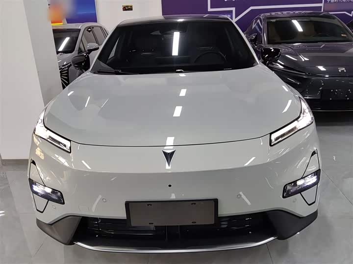 Фото 3 - Changan Deepal S05